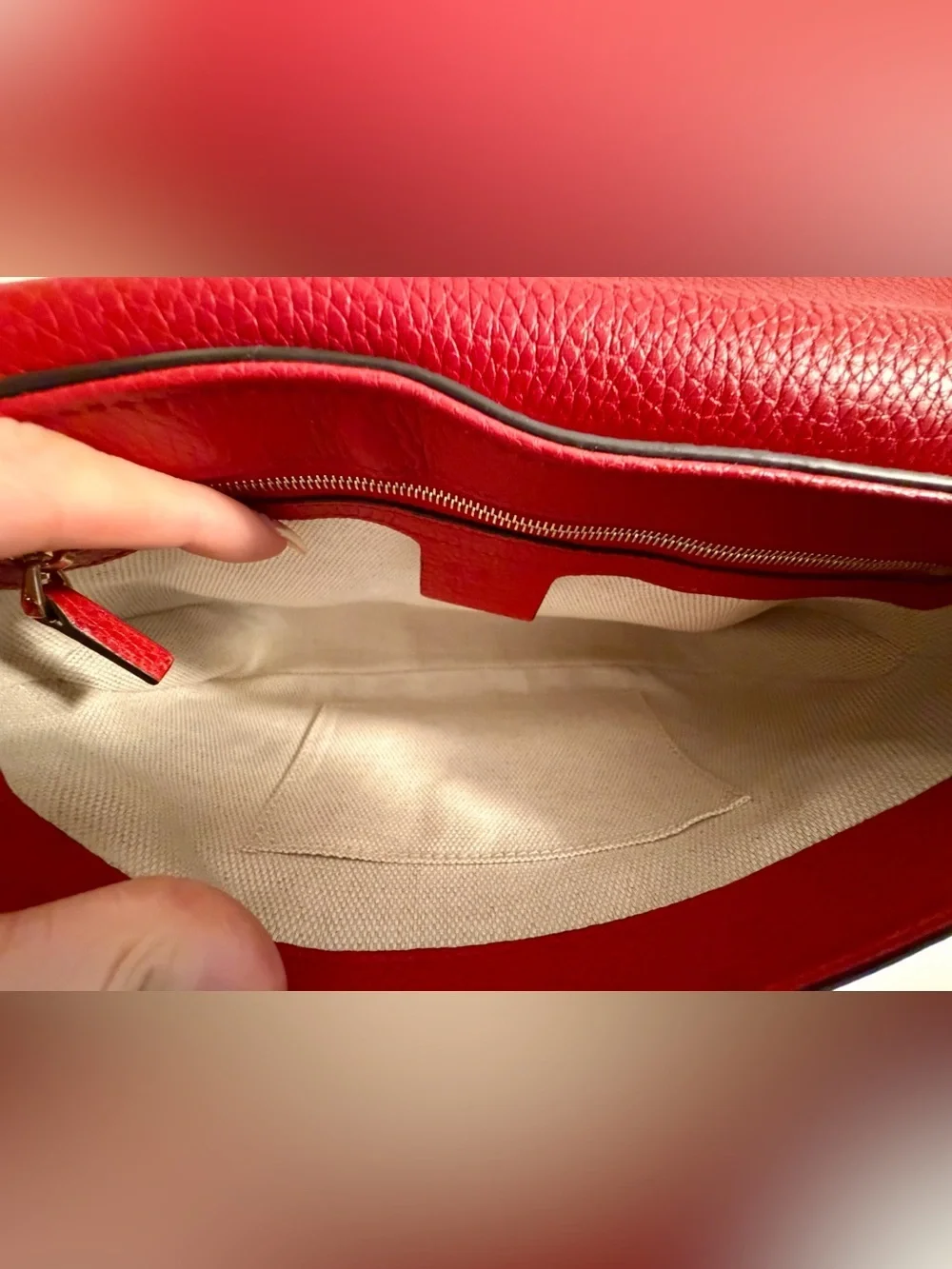 Authentic Gucci Red Soho Leather Shoulder Bag- ❤️*Pristine New Condition*❤️